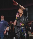 WWE_Monday_Night_Raw_2022_11_28_720p_HDTV_x264-NWCHD_mp4_000555121.jpg