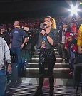 WWE_Monday_Night_Raw_2022_11_28_720p_HDTV_x264-NWCHD_mp4_000578744.jpg