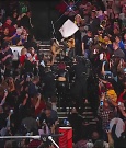 WWE_Monday_Night_Raw_2022_11_28_720p_HDTV_x264-NWCHD_mp4_000640806.jpg