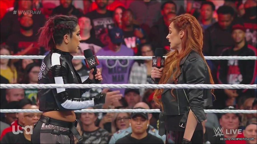 WWE_Monday_Night_Raw_2022_12_05_720p_HDTV_x264-NWCHD_mp4_001843237.jpg