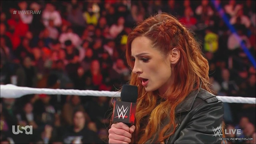WWE_Monday_Night_Raw_2022_12_05_720p_HDTV_x264-NWCHD_mp4_001940133.jpg