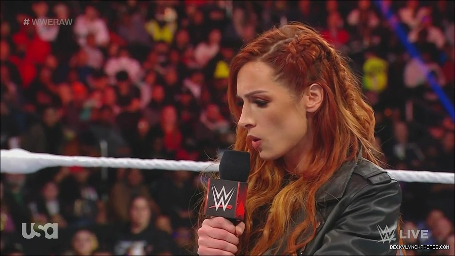 WWE_Monday_Night_Raw_2022_12_05_720p_HDTV_x264-NWCHD_mp4_001940534.jpg