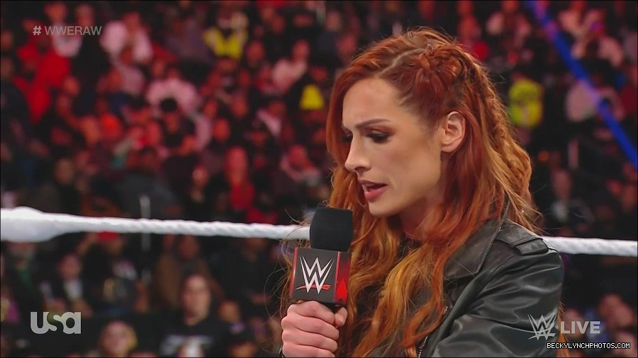 WWE_Monday_Night_Raw_2022_12_05_720p_HDTV_x264-NWCHD_mp4_001940934.jpg
