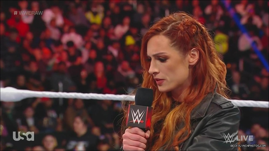 WWE_Monday_Night_Raw_2022_12_05_720p_HDTV_x264-NWCHD_mp4_001941335.jpg