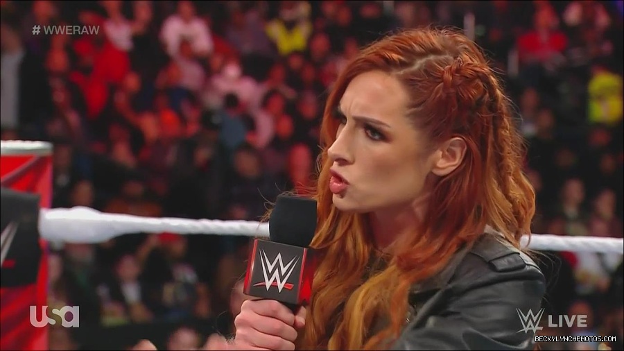 WWE_Monday_Night_Raw_2022_12_05_720p_HDTV_x264-NWCHD_mp4_001945339.jpg
