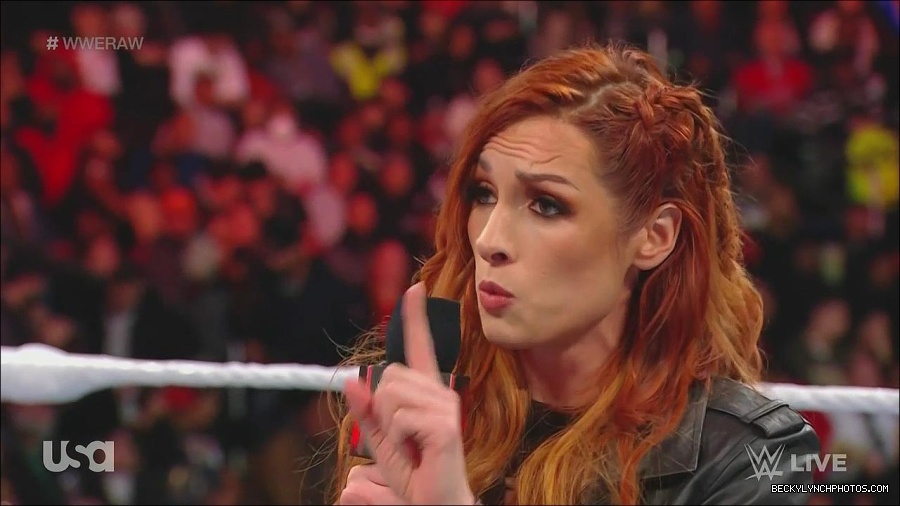 WWE_Monday_Night_Raw_2022_12_05_720p_HDTV_x264-NWCHD_mp4_001953347.jpg