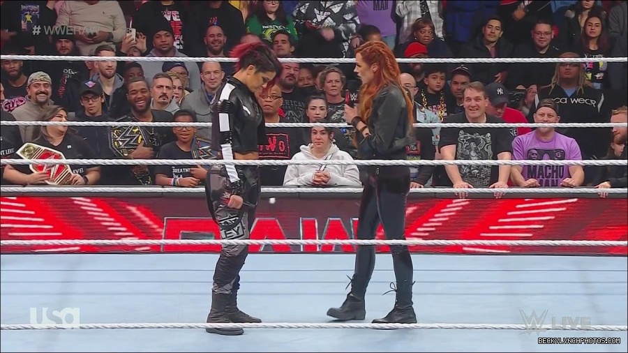 WWE_Monday_Night_Raw_2022_12_05_720p_HDTV_x264-NWCHD_mp4_001962155.jpg