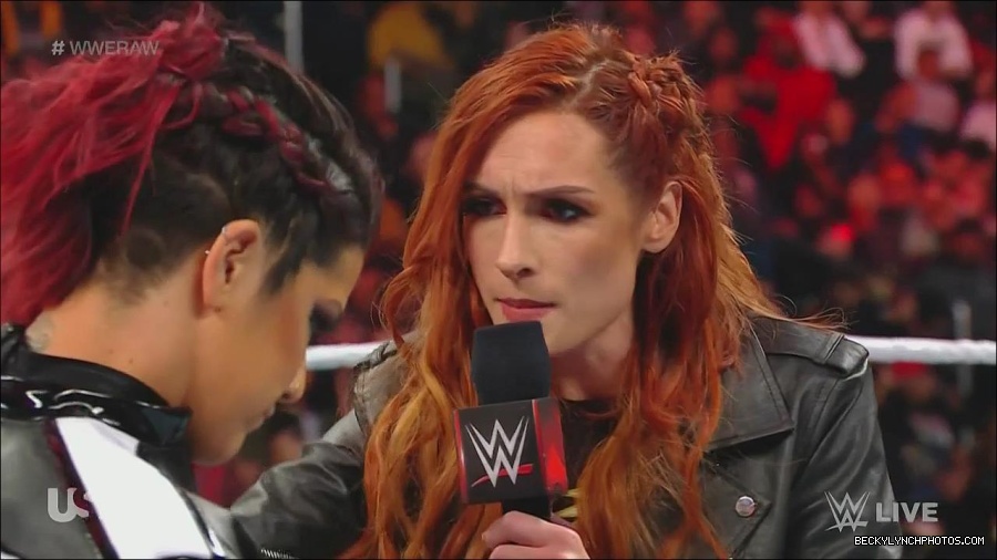 WWE_Monday_Night_Raw_2022_12_05_720p_HDTV_x264-NWCHD_mp4_001962956.jpg