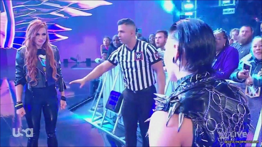 WWE_Monday_Night_Raw_2022_12_05_720p_HDTV_x264-NWCHD_mp4_002087881.jpg