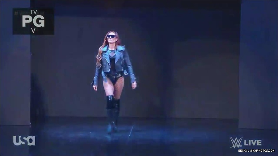 WWE_Monday_Night_Raw_2022_12_05_720p_HDTV_x264-NWCHD_mp4_006681065.jpg