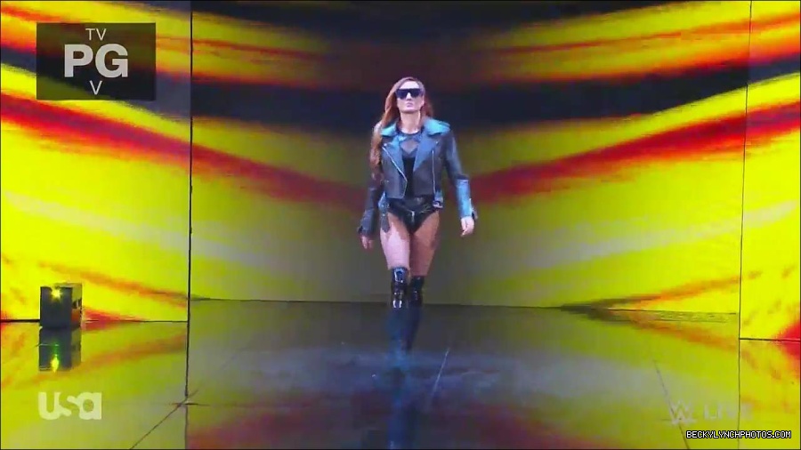 WWE_Monday_Night_Raw_2022_12_05_720p_HDTV_x264-NWCHD_mp4_006682266.jpg