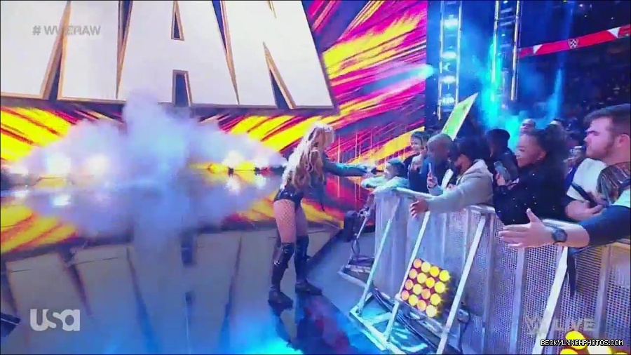 WWE_Monday_Night_Raw_2022_12_05_720p_HDTV_x264-NWCHD_mp4_006701886.jpg