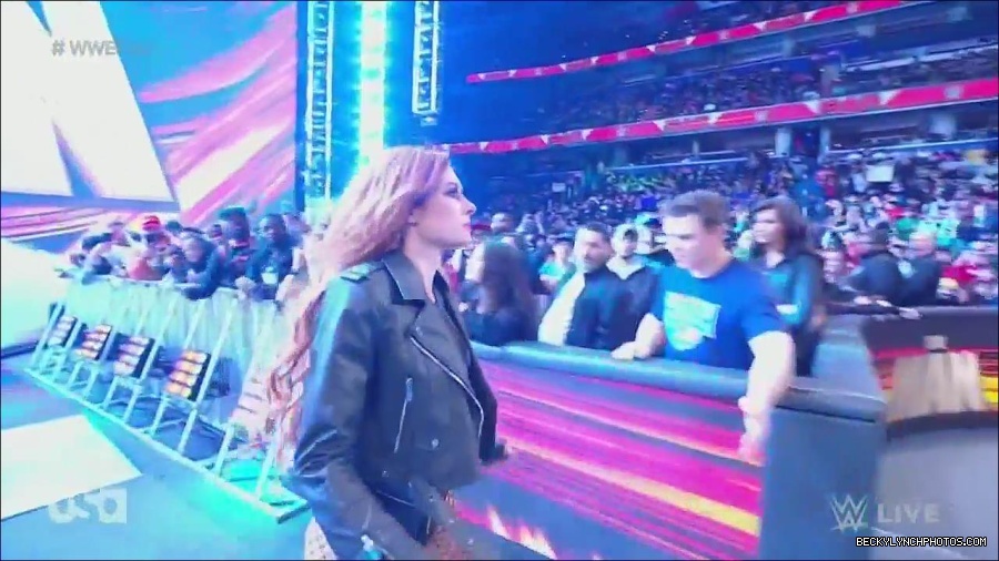 WWE_Monday_Night_Raw_2022_12_05_720p_HDTV_x264-NWCHD_mp4_006708292.jpg