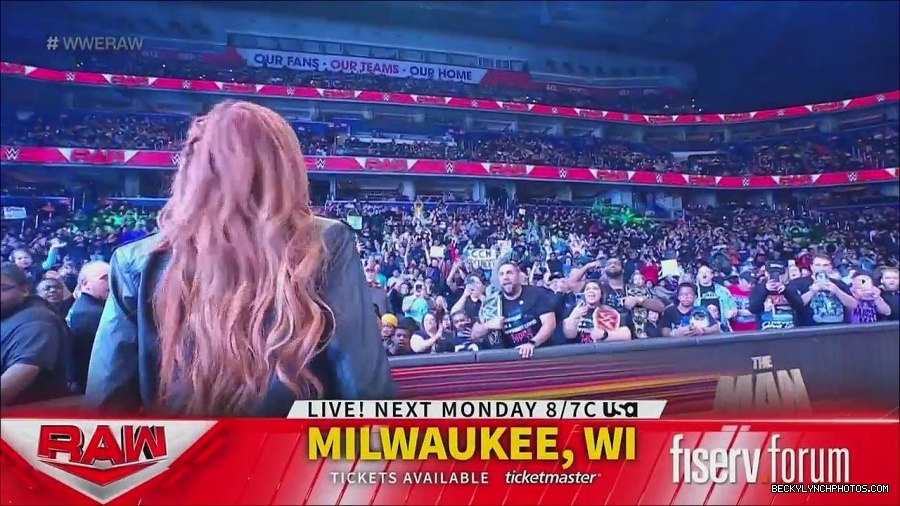 WWE_Monday_Night_Raw_2022_12_05_720p_HDTV_x264-NWCHD_mp4_006713498.jpg