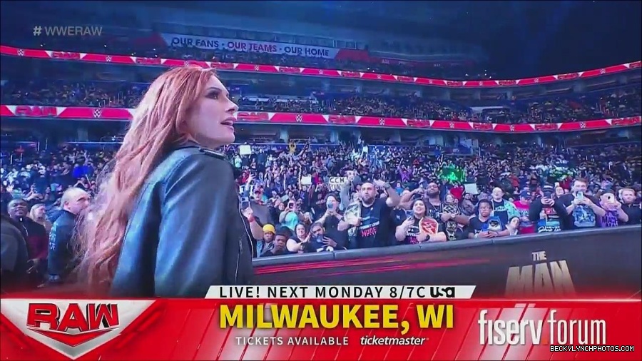 WWE_Monday_Night_Raw_2022_12_05_720p_HDTV_x264-NWCHD_mp4_006714699.jpg