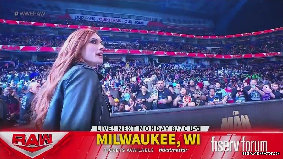WWE_Monday_Night_Raw_2022_12_05_720p_HDTV_x264-NWCHD_mp4_006715099.jpg