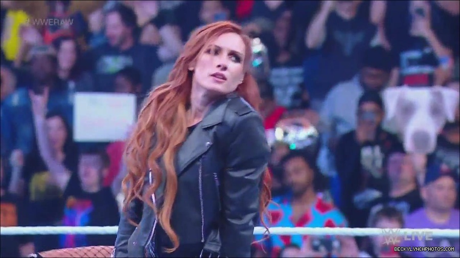 WWE_Monday_Night_Raw_2022_12_05_720p_HDTV_x264-NWCHD_mp4_006728713.jpg