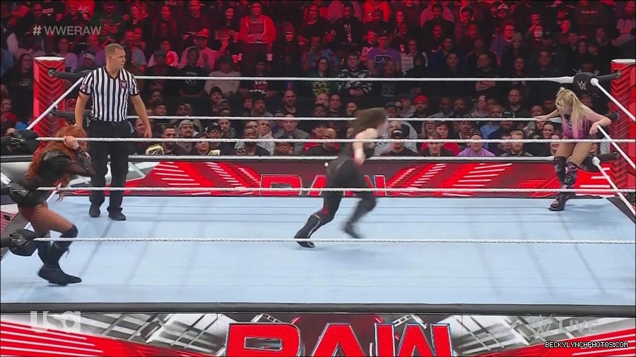WWE_Monday_Night_Raw_2022_12_05_720p_HDTV_x264-NWCHD_mp4_006884468.jpg