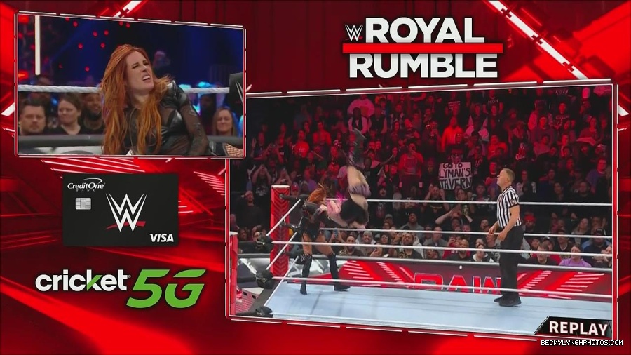 WWE_Monday_Night_Raw_2022_12_05_720p_HDTV_x264-NWCHD_mp4_007273758.jpg
