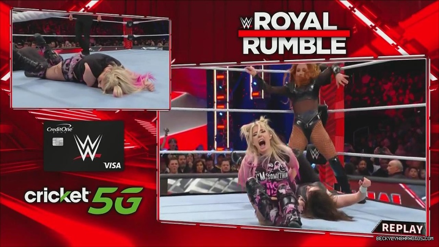 WWE_Monday_Night_Raw_2022_12_05_720p_HDTV_x264-NWCHD_mp4_007279364.jpg