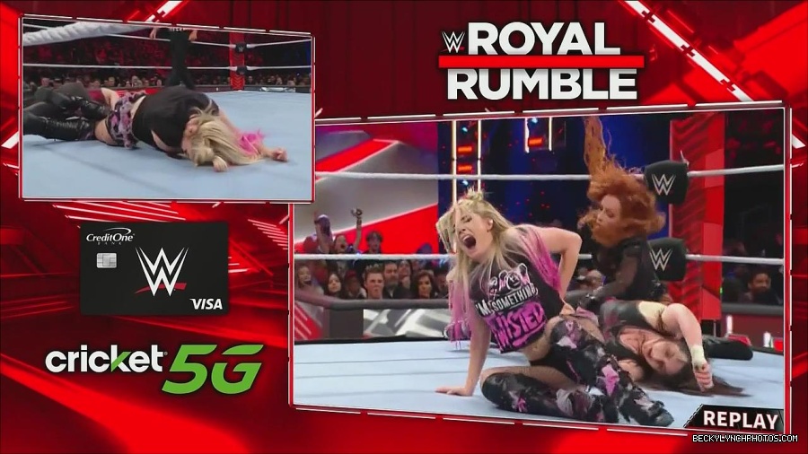 WWE_Monday_Night_Raw_2022_12_05_720p_HDTV_x264-NWCHD_mp4_007279764.jpg