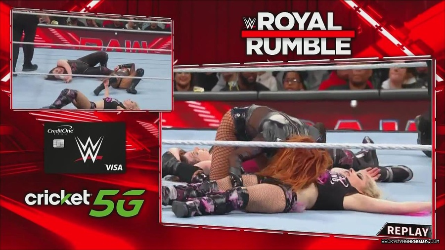 WWE_Monday_Night_Raw_2022_12_05_720p_HDTV_x264-NWCHD_mp4_007448566.jpg