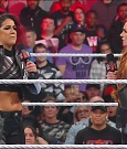 WWE_Monday_Night_Raw_2022_12_05_720p_HDTV_x264-NWCHD_mp4_001836830.jpg