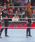 WWE_Monday_Night_Raw_2022_12_05_720p_HDTV_x264-NWCHD_mp4_001862856.jpg