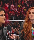 WWE_Monday_Night_Raw_2022_12_05_720p_HDTV_x264-NWCHD_mp4_001916510.jpg