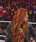 WWE_Monday_Night_Raw_2022_12_05_720p_HDTV_x264-NWCHD_mp4_001924518.jpg
