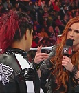 WWE_Monday_Night_Raw_2022_12_05_720p_HDTV_x264-NWCHD_mp4_001968161.jpg