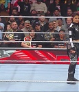 WWE_Monday_Night_Raw_2022_12_05_720p_HDTV_x264-NWCHD_mp4_001979773.jpg