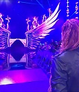 WWE_Monday_Night_Raw_2022_12_05_720p_HDTV_x264-NWCHD_mp4_001985779.jpg