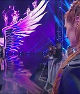 WWE_Monday_Night_Raw_2022_12_05_720p_HDTV_x264-NWCHD_mp4_002025018.jpg