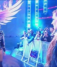 WWE_Monday_Night_Raw_2022_12_05_720p_HDTV_x264-NWCHD_mp4_002031425.jpg
