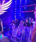 WWE_Monday_Night_Raw_2022_12_05_720p_HDTV_x264-NWCHD_mp4_002031825.jpg