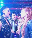 WWE_Monday_Night_Raw_2022_12_05_720p_HDTV_x264-NWCHD_mp4_002047841.jpg
