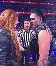WWE_Monday_Night_Raw_2022_12_05_720p_HDTV_x264-NWCHD_mp4_002063457.jpg