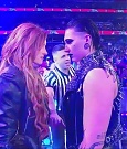 WWE_Monday_Night_Raw_2022_12_05_720p_HDTV_x264-NWCHD_mp4_002065058.jpg