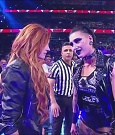 WWE_Monday_Night_Raw_2022_12_05_720p_HDTV_x264-NWCHD_mp4_002070263.jpg