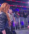 WWE_Monday_Night_Raw_2022_12_05_720p_HDTV_x264-NWCHD_mp4_002085078.jpg