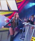 WWE_Monday_Night_Raw_2022_12_05_720p_HDTV_x264-NWCHD_mp4_006703488.jpg