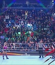 WWE_Monday_Night_Raw_2022_12_05_720p_HDTV_x264-NWCHD_mp4_006745930.jpg