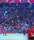 WWE_Monday_Night_Raw_2022_12_05_720p_HDTV_x264-NWCHD_mp4_006746731.jpg