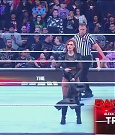 WWE_Monday_Night_Raw_2022_12_05_720p_HDTV_x264-NWCHD_mp4_006756741.jpg