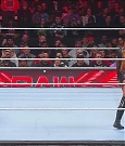 WWE_Monday_Night_Raw_2022_12_05_720p_HDTV_x264-NWCHD_mp4_006784769.jpg