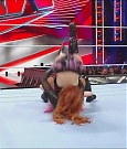WWE_Monday_Night_Raw_2022_12_05_720p_HDTV_x264-NWCHD_mp4_006820004.jpg
