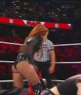 WWE_Monday_Night_Raw_2022_12_05_720p_HDTV_x264-NWCHD_mp4_006840024.jpg