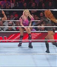 WWE_Monday_Night_Raw_2022_12_05_720p_HDTV_x264-NWCHD_mp4_006858442.jpg