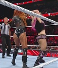 WWE_Monday_Night_Raw_2022_12_05_720p_HDTV_x264-NWCHD_mp4_006859243.jpg